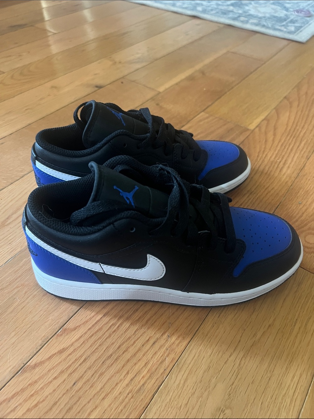 Jordan Low-Top Sneakers in Black, Blue and White